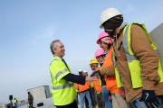 Louisville-Mayor-Shaking-Hands